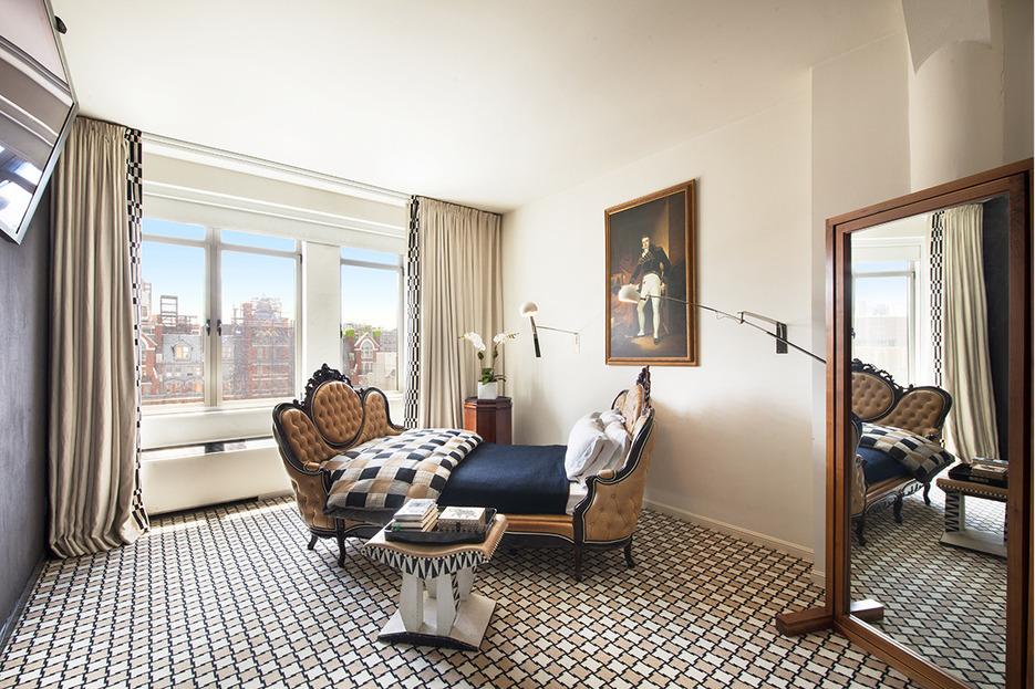 252 Seventh Avenue, Chelsea Mercantile, Anthony Baratta, Cool listing, manhattan condo for sale, bobby flay, marc jacobs, katie holmes, celebrity real estate, lance bass