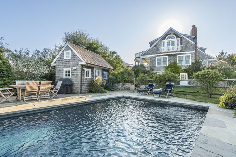 93 Surfside Avenue, Montauk, Naomi Watts, Liev Schreiber, Celebrities, Amagansett, Beach House, Hamptons, Hamptons Real Estate