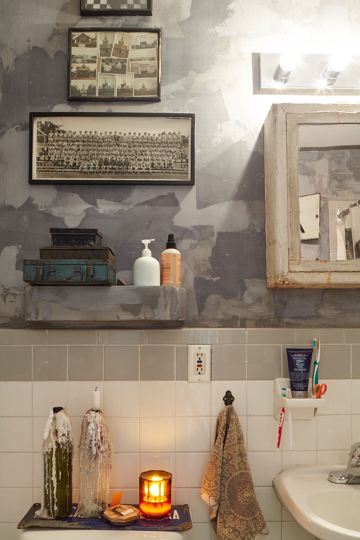 sasha-maslov-brooklyn-navy-yard-loft-bathroom