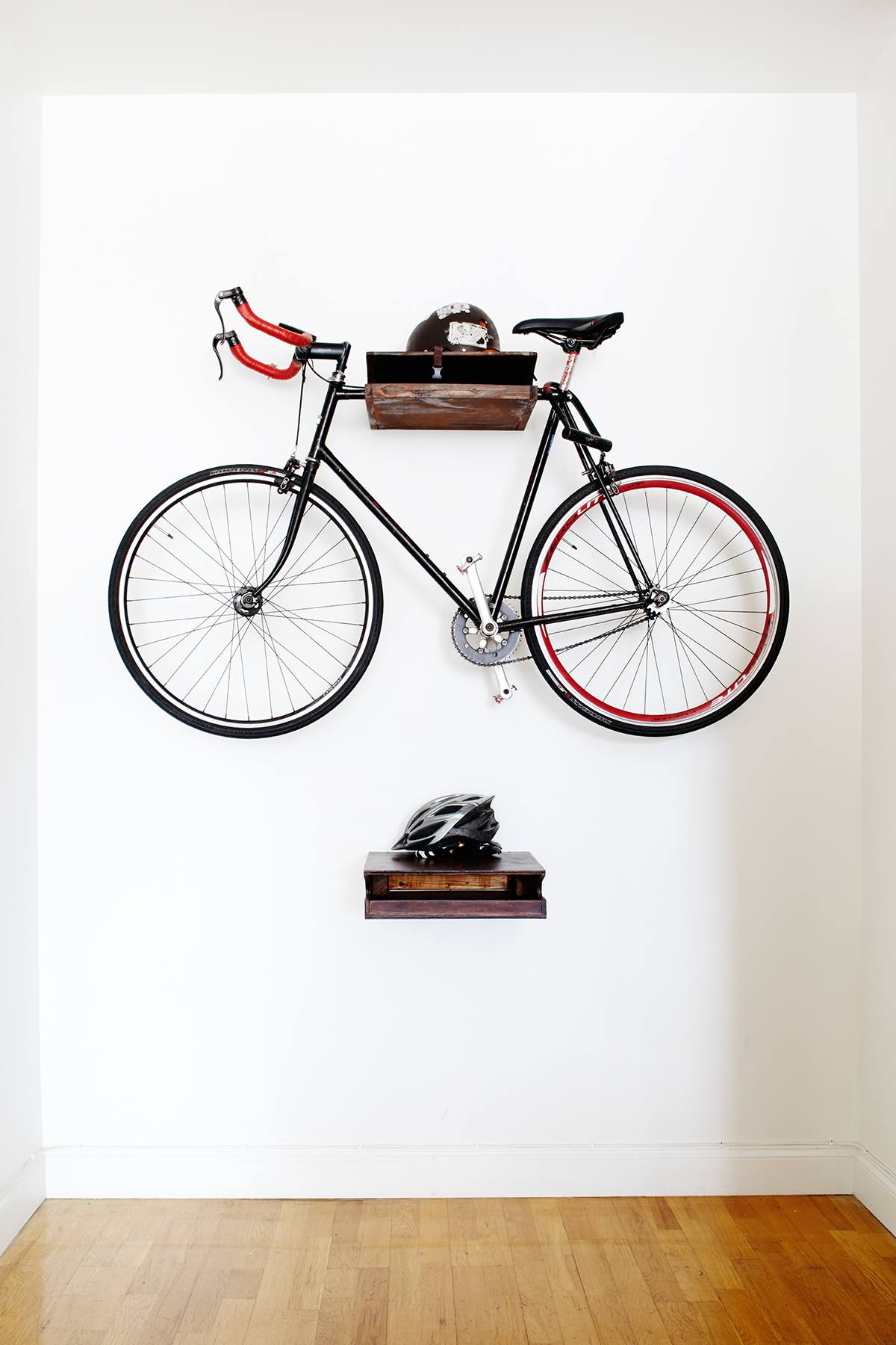 sasha maslov brooklyn navy yard loft bike shelf