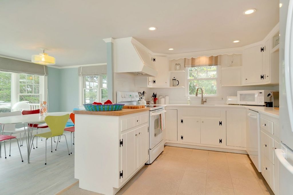 67 Scotts Landing Road, Matt Lauer, Celebrities, Hamptons, Seaside cottage, southampton, North Star, cool listings, beach house