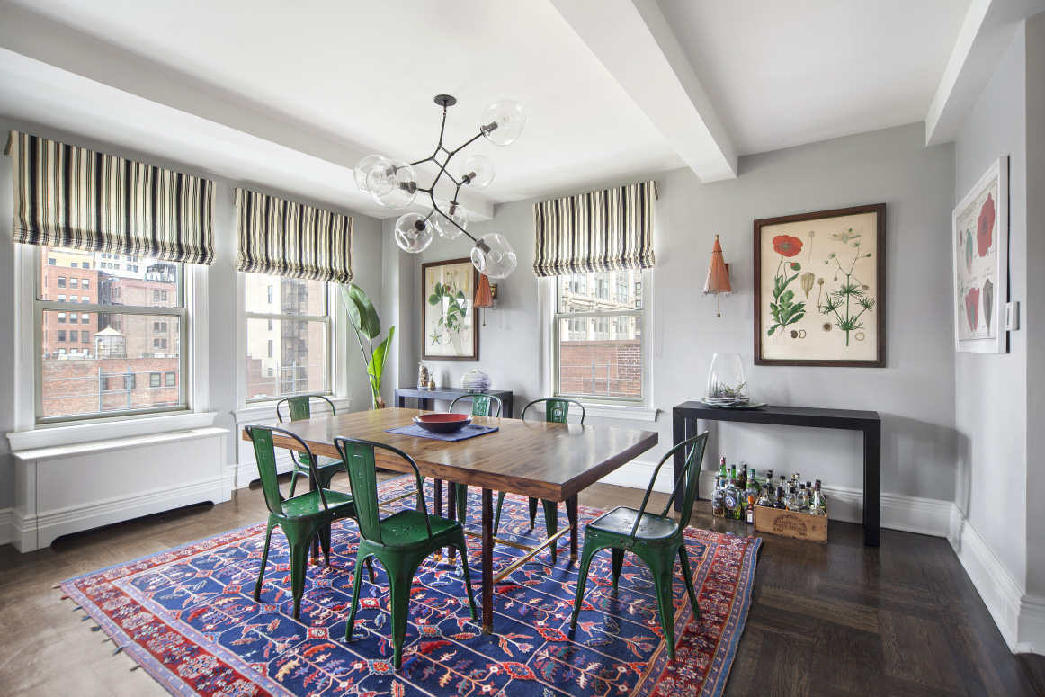 This $5.3M classic six offers plenty to look at inside and out–and a key to Gramercy Park