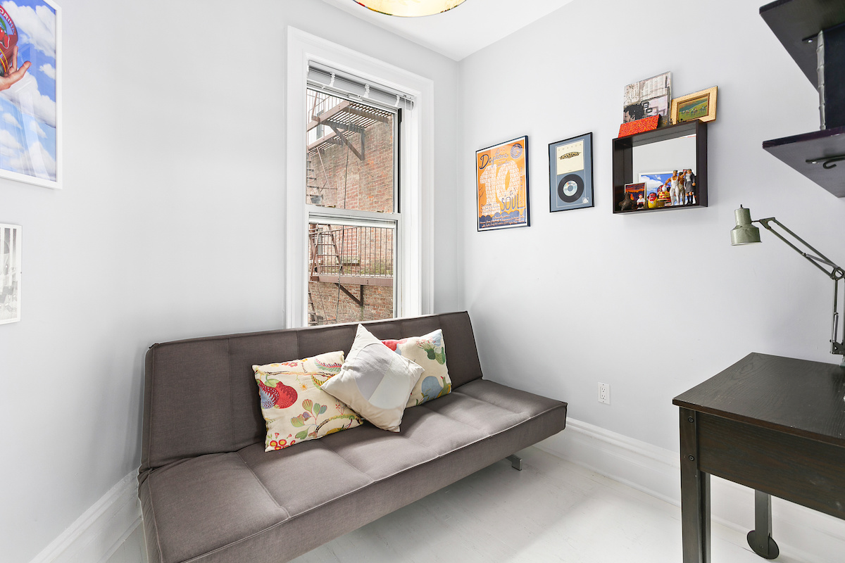 210 East 17th Street, Gramercy, cool listings, co-ops