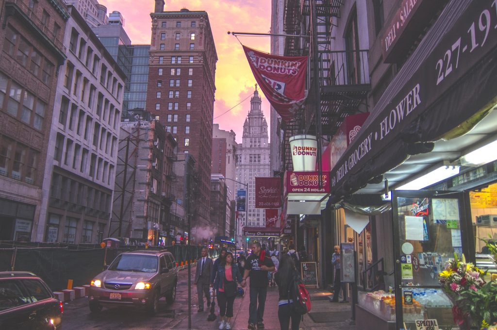 Dunkin’ and MetroPCS thrive in NYC despite overall drop in number of chain stores