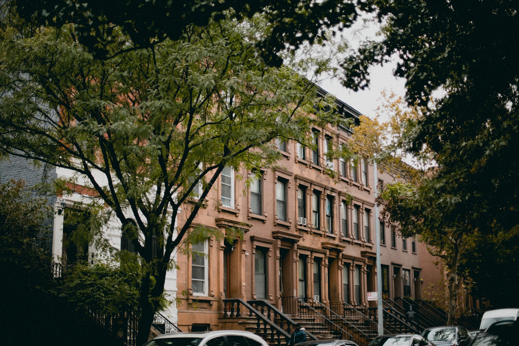 New York renters no longer have to pay broker fees
