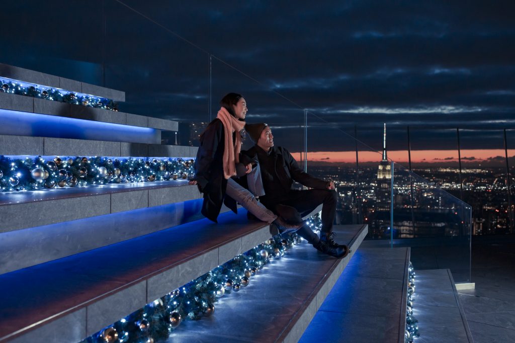 Edge switches on the holidays with 50,000 twinkling lights high over Hudson Yards